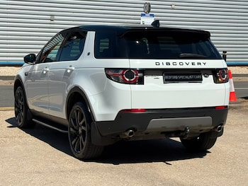 Used Land Rover Discovery Sport 2018 for sale - 79333102: Photo