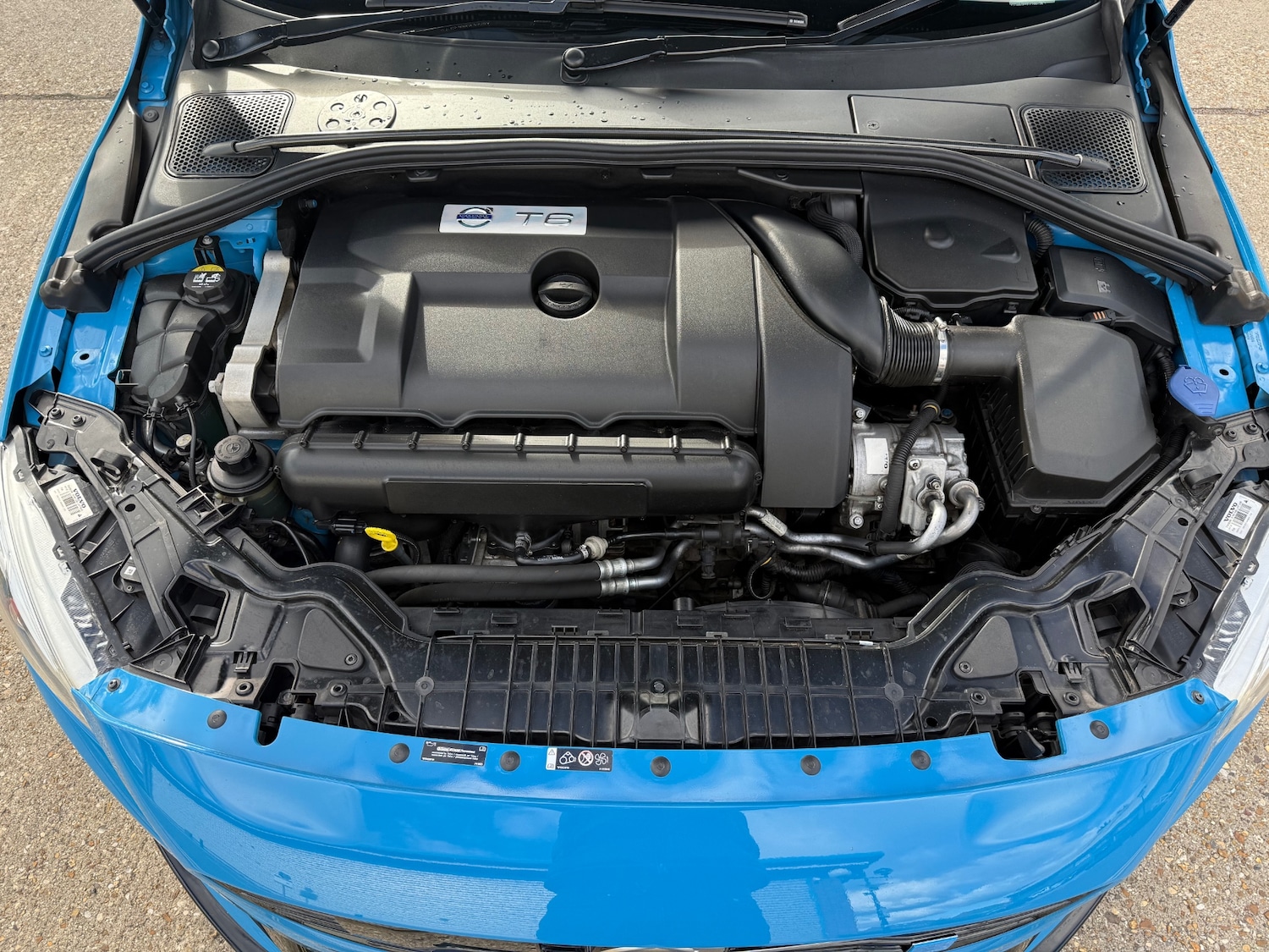 Used Volvo V60 2015 for sale - 76357744: Photo 34