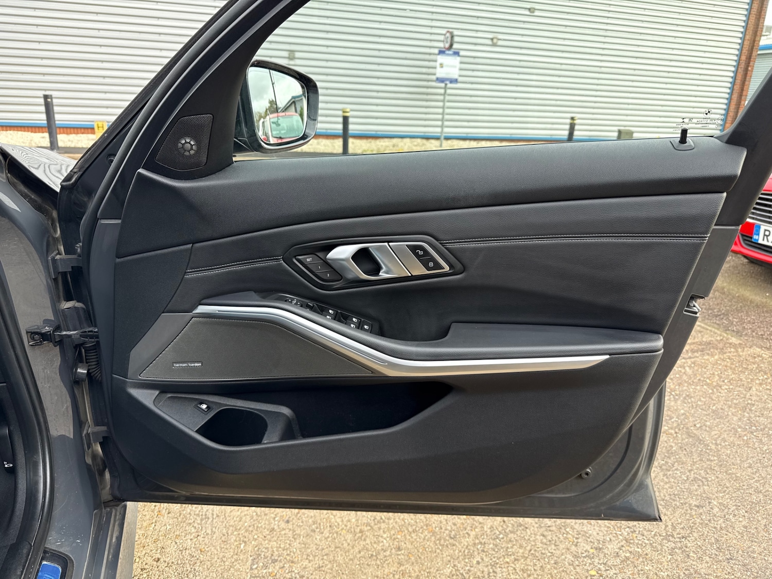 Used BMW 3 Series 2020 for sale - 76415007: Photo 37