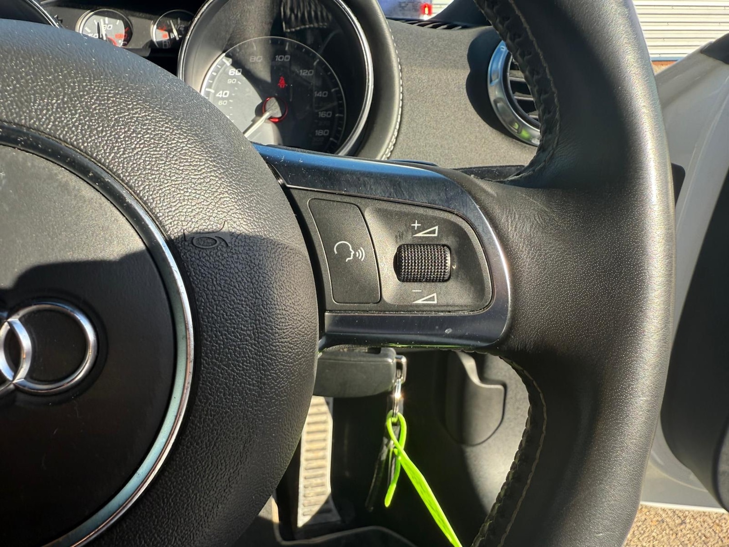 Used Audi TT 2012 for sale - 76461543: Photo 45