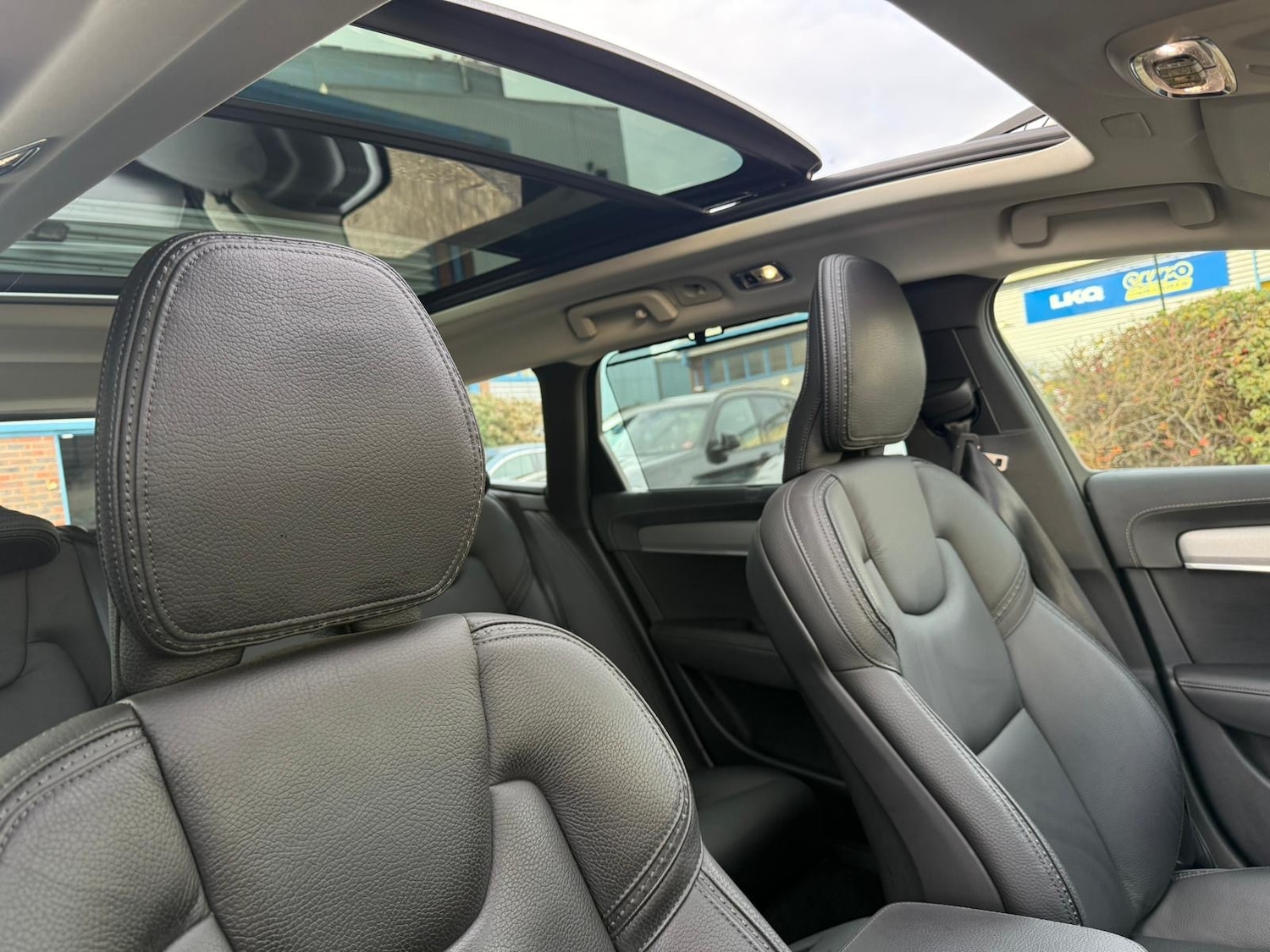 Used Volvo V90 2019 for sale - 76807808: Photo 24