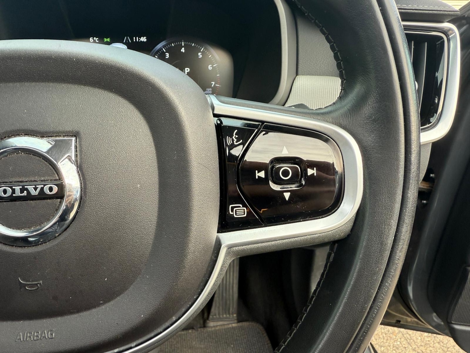 Used Volvo V90 2019 for sale - 76807808: Photo 61