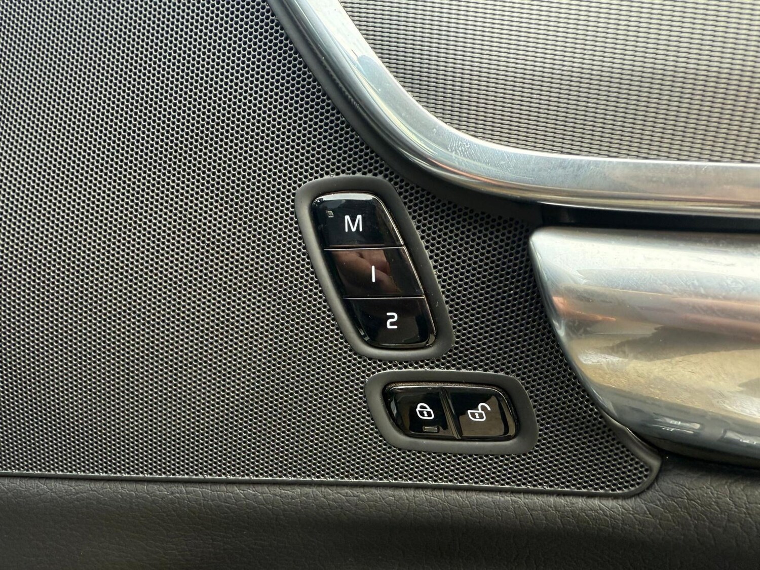 Used Volvo V90 2019 for sale - 76807808: Photo 65