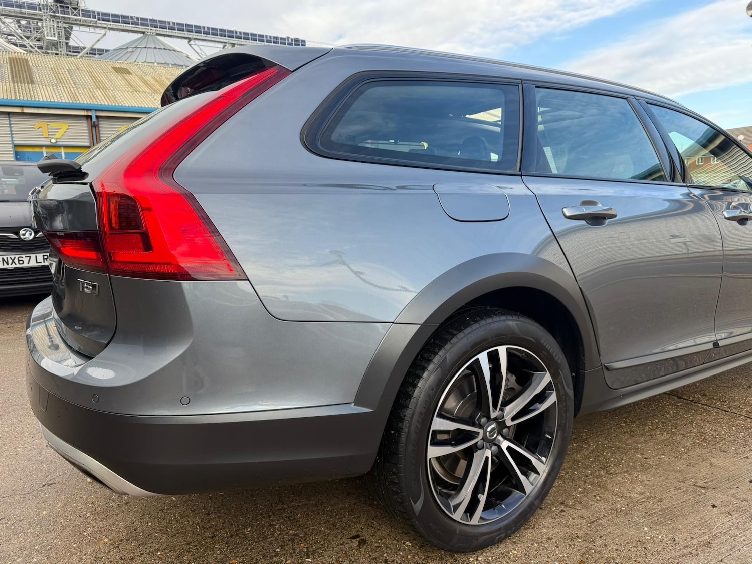 Used Volvo V90 2019 for sale - 76807808: Photo 72