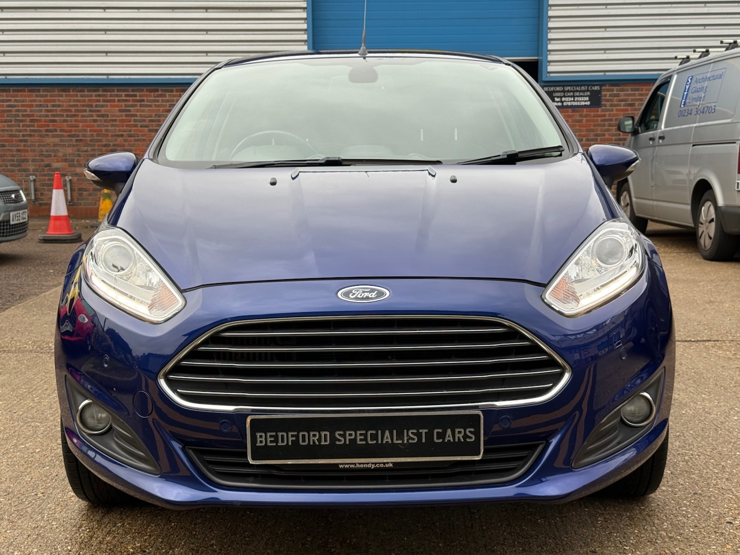 Used Ford Fiesta 2015 for sale - 76504780: Photo 2
