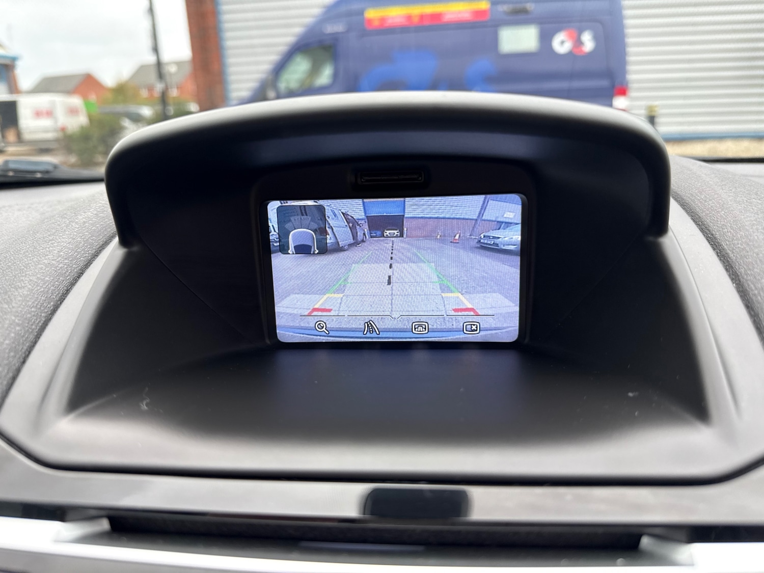 Used Ford Fiesta 2015 for sale - 76504780: Photo 39