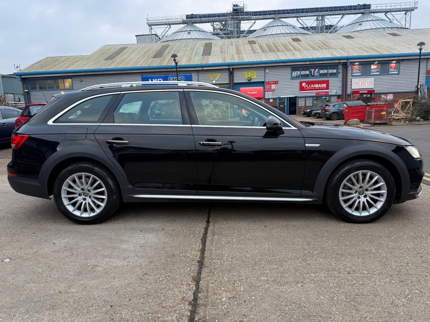 Used Audi A4 Allroad 2017 for sale - 77432900: Photo 4