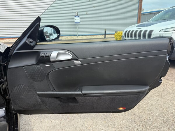Used Porsche Boxster 2009 for sale - 74720626: Photo 39