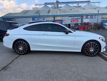 Used Mercedes-Benz C Class 2016 for sale - 77240227: Photo