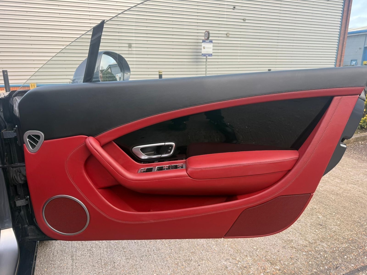 Used Bentley Continental 2012 for sale - 76807221: Photo 17