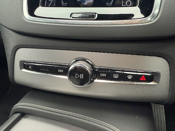 Used Volvo XC90 2021 for sale - 76275065: Photo 52