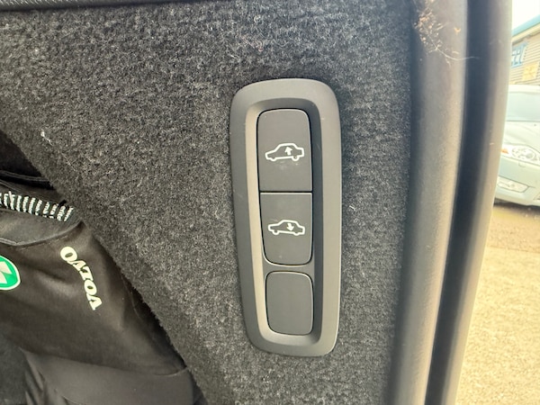Used Volvo XC90 2021 for sale - 76275065: Photo 81