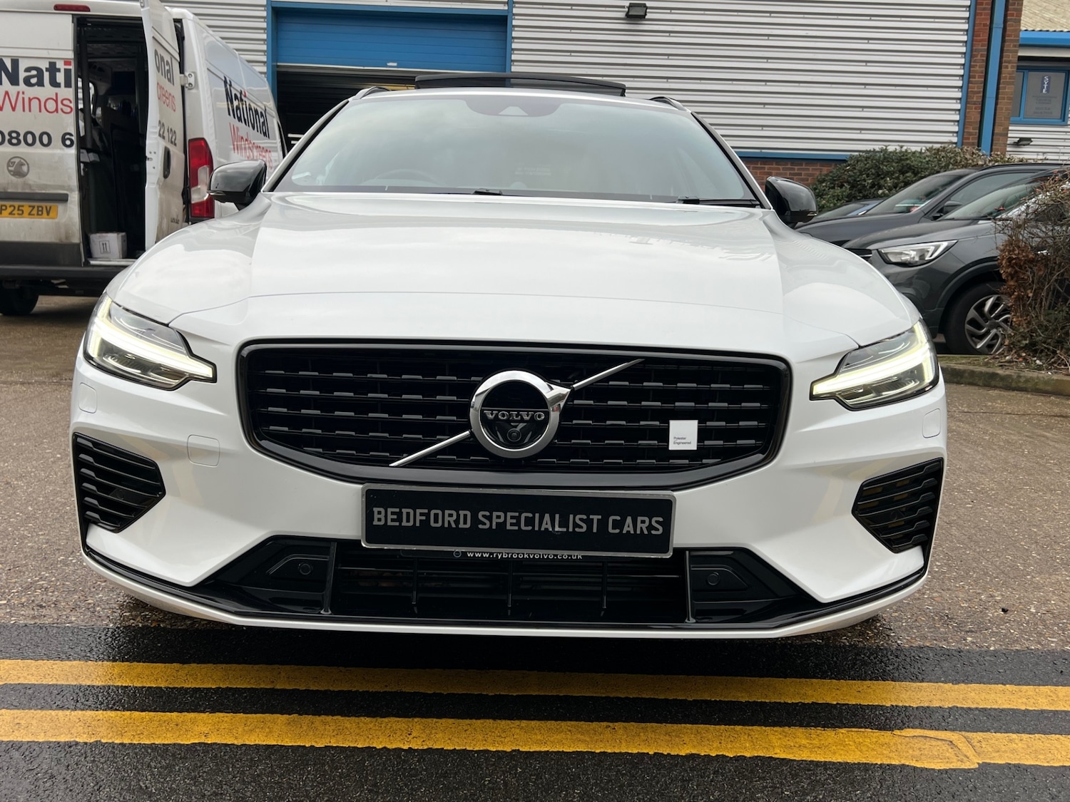 Used Volvo V60 2021 for sale - 77494523: Photo 2