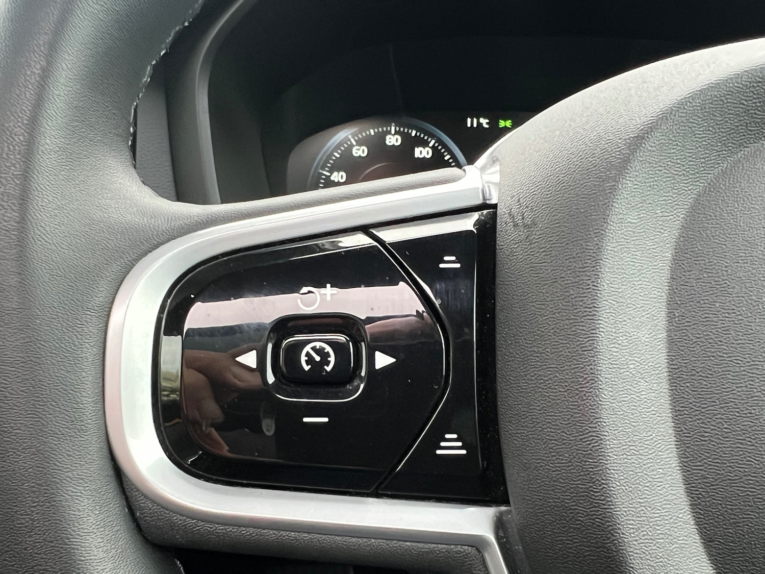 Used Volvo V60 2021 for sale - 77494523: Photo 24