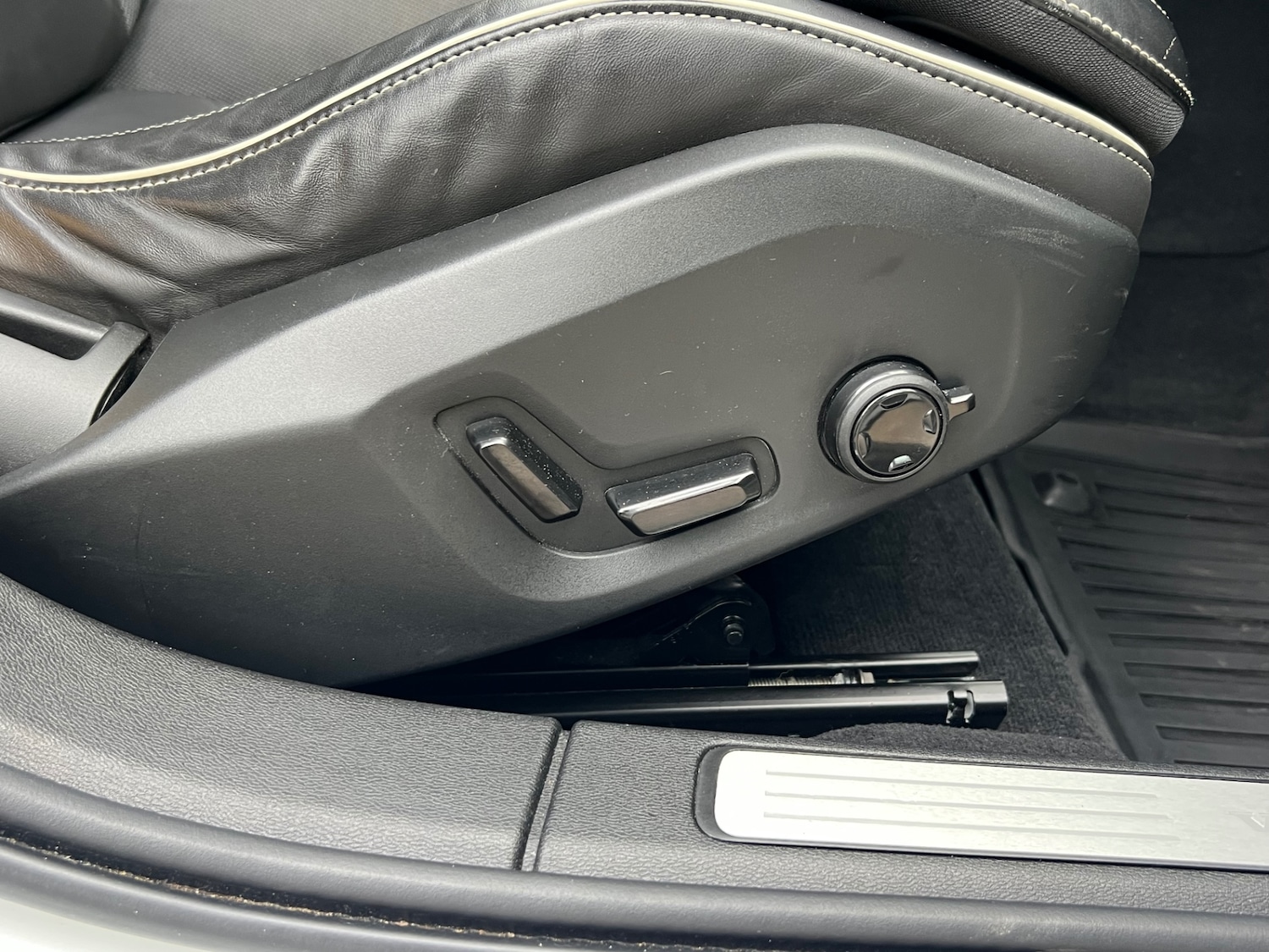 Used Volvo V60 2021 for sale - 77494523: Photo 26