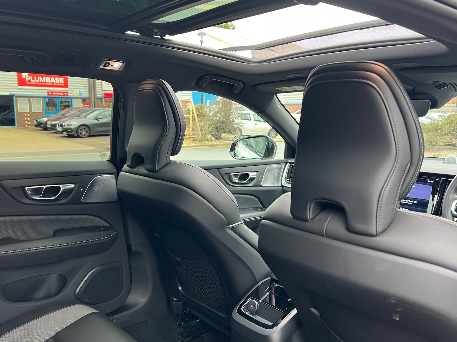 Used Volvo V60 2021 for sale - 77494523: Photo 41