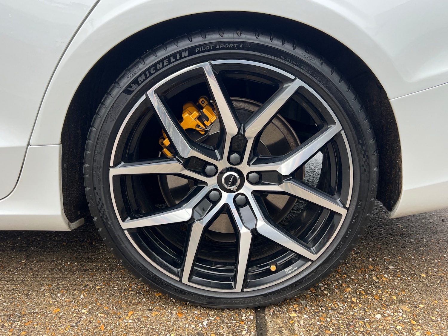 Used Volvo V60 2021 for sale - 77494523: Photo 61