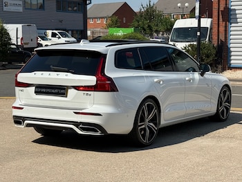 Used Volvo V60 2019 for sale - 79230734: Photo