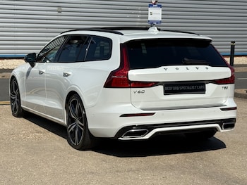 Used Volvo V60 2019 for sale - 79230734: Photo