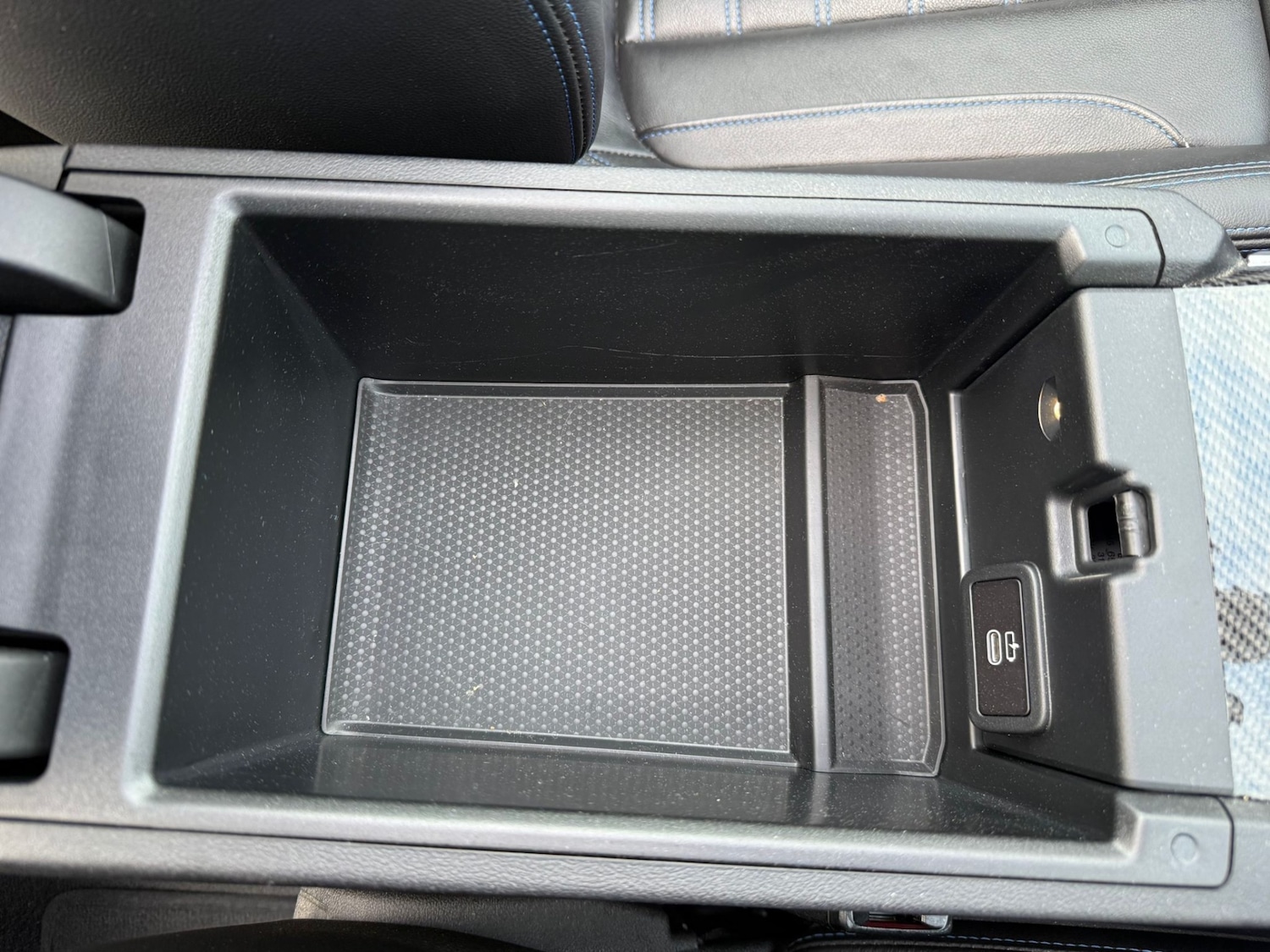 Used BMW 4 Series 2023 for sale - 77240168: Photo 17