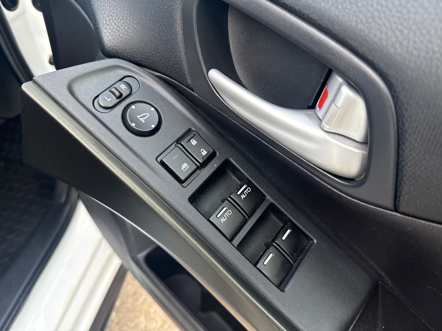 Used Honda Civic 2015 for sale - 76382475: Photo 30