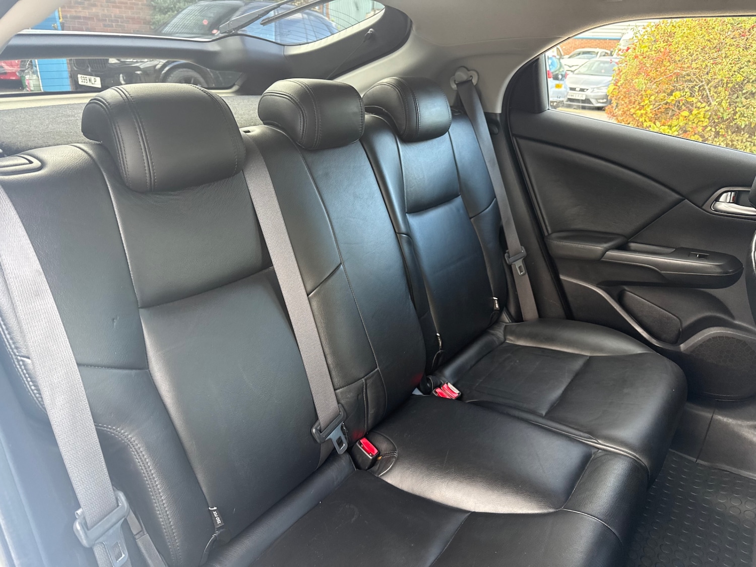 Used Honda Civic 2015 for sale - 76382475: Photo 42
