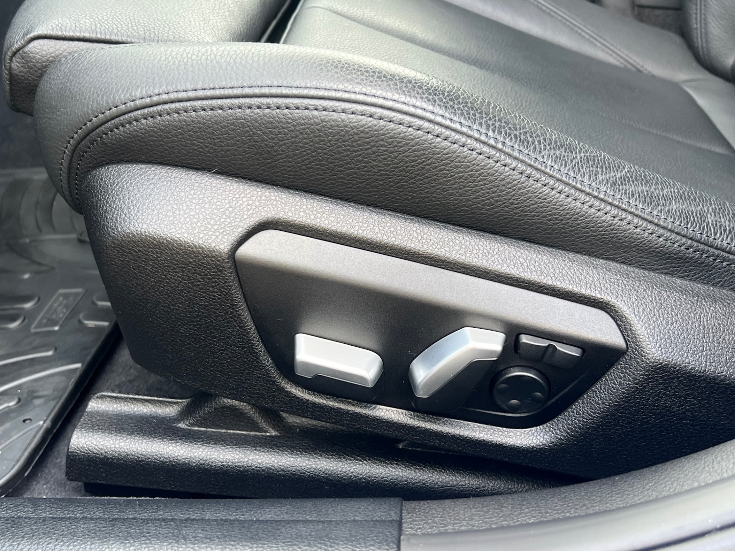 Used BMW 3 Series 2016 for sale - 77635085: Photo 16