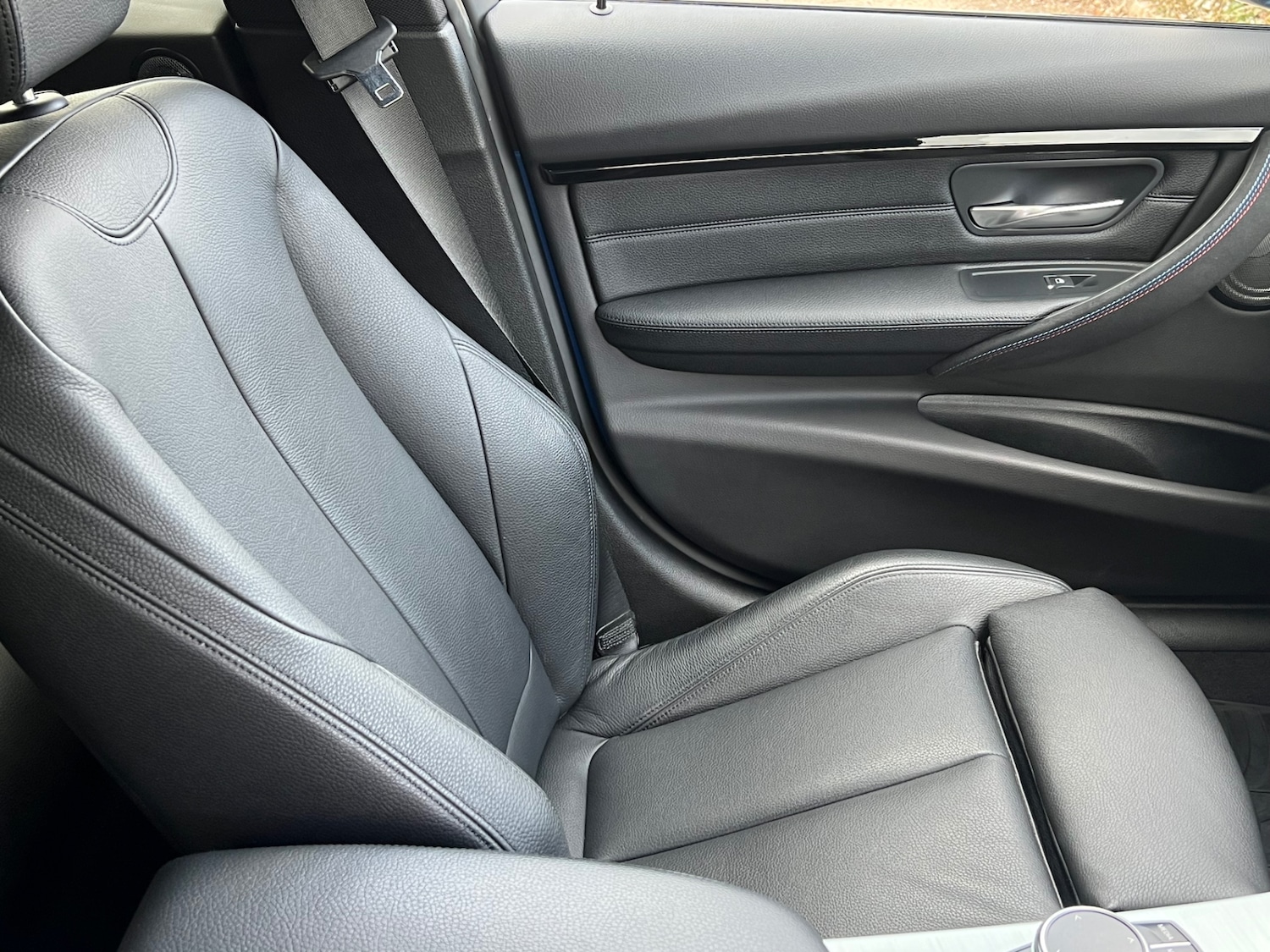 Used BMW 3 Series 2016 for sale - 77635085: Photo 28