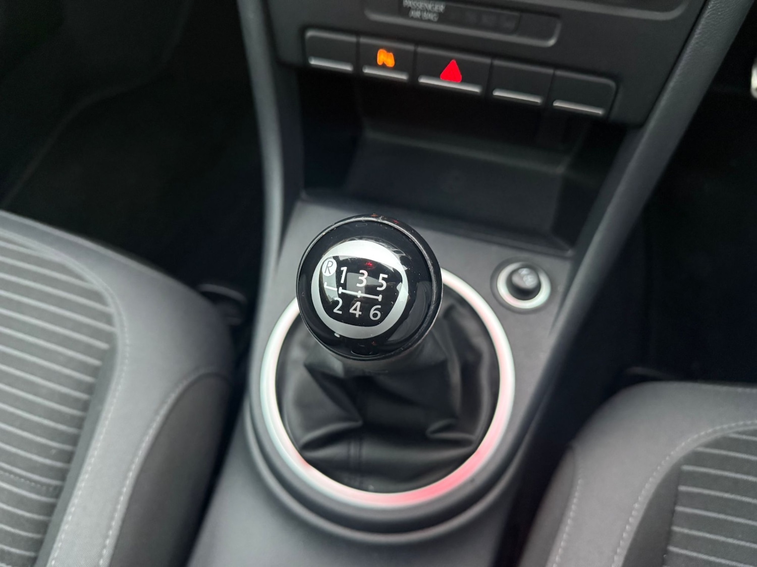 Used Volkswagen Beetle 2015 for sale - 77418632: Photo 22