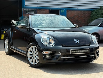 Used Volkswagen Beetle 2017 for sale - 79238873: Photo