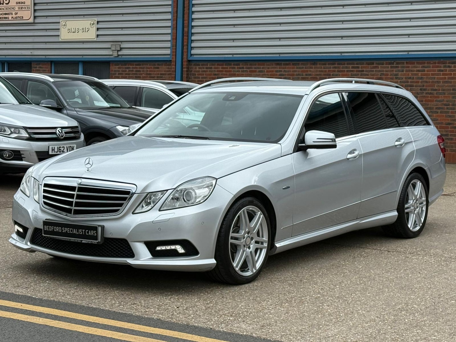 Used Mercedes-Benz E Class 2010 for sale - 78121812: Photo 2
