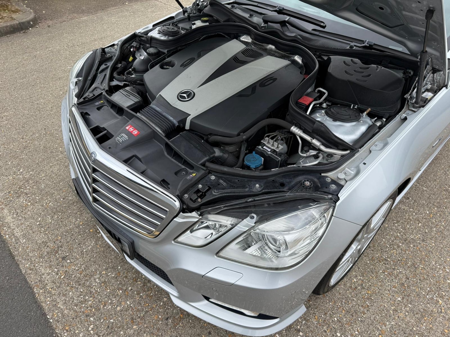 Used Mercedes-Benz E Class 2010 for sale - 78121812: Photo 40