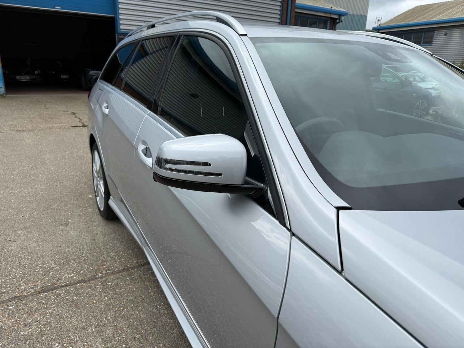 Used Mercedes-Benz E Class 2010 for sale - 78121812: Photo 53