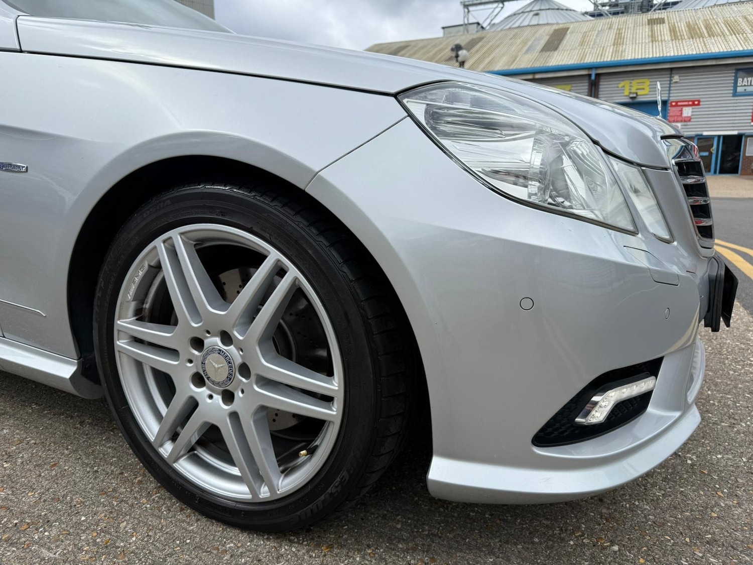 Used Mercedes-Benz E Class 2010 for sale - 78121812: Photo 65