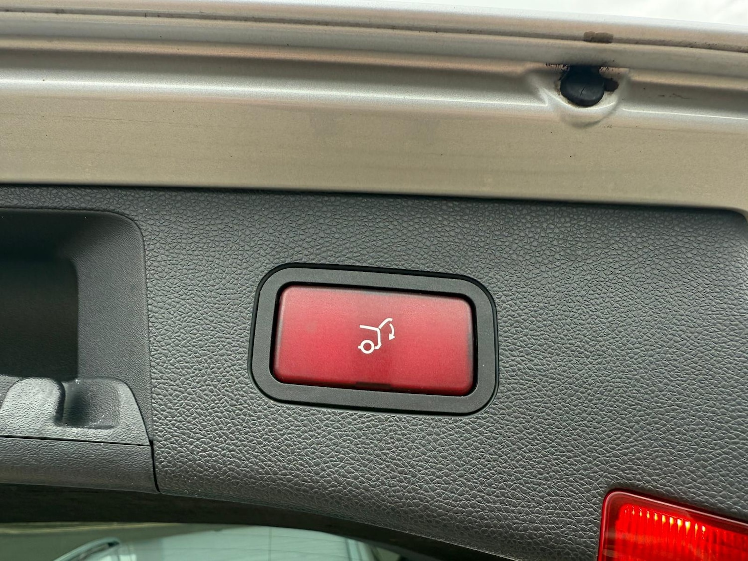 Used Mercedes-Benz E Class 2010 for sale - 78121812: Photo 77