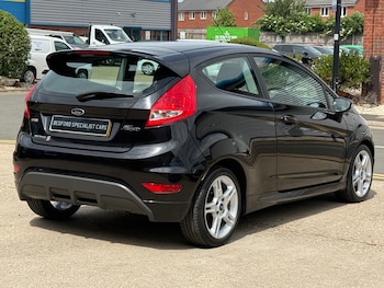 Used Ford Fiesta 2010 for sale - 78768107: Photo