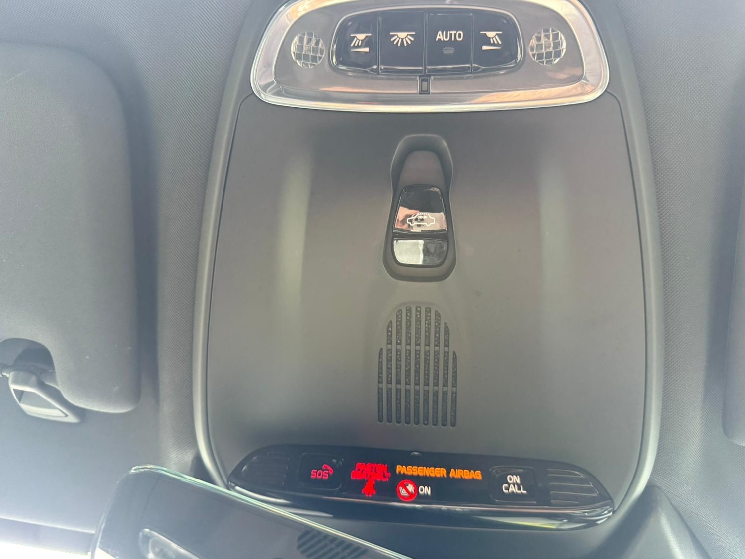 Used Volvo V60 2019 for sale - 77996691: Photo 29