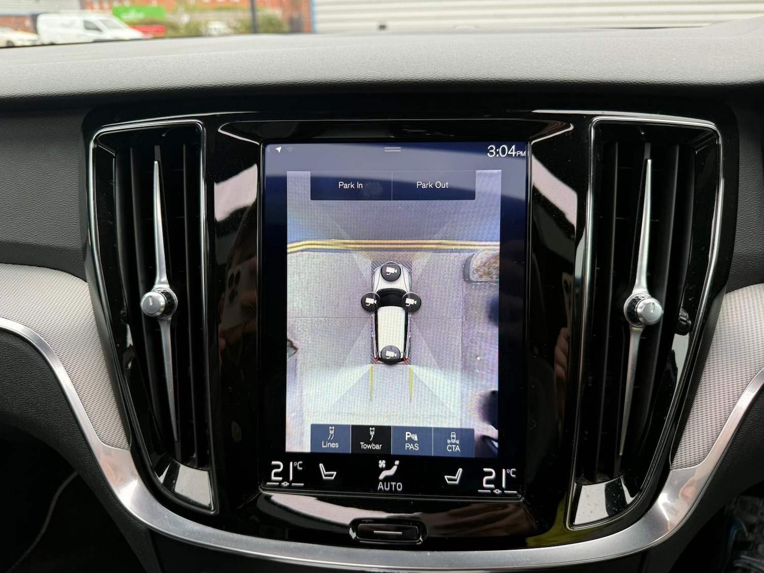 Used Volvo V60 2019 for sale - 77996691: Photo 41