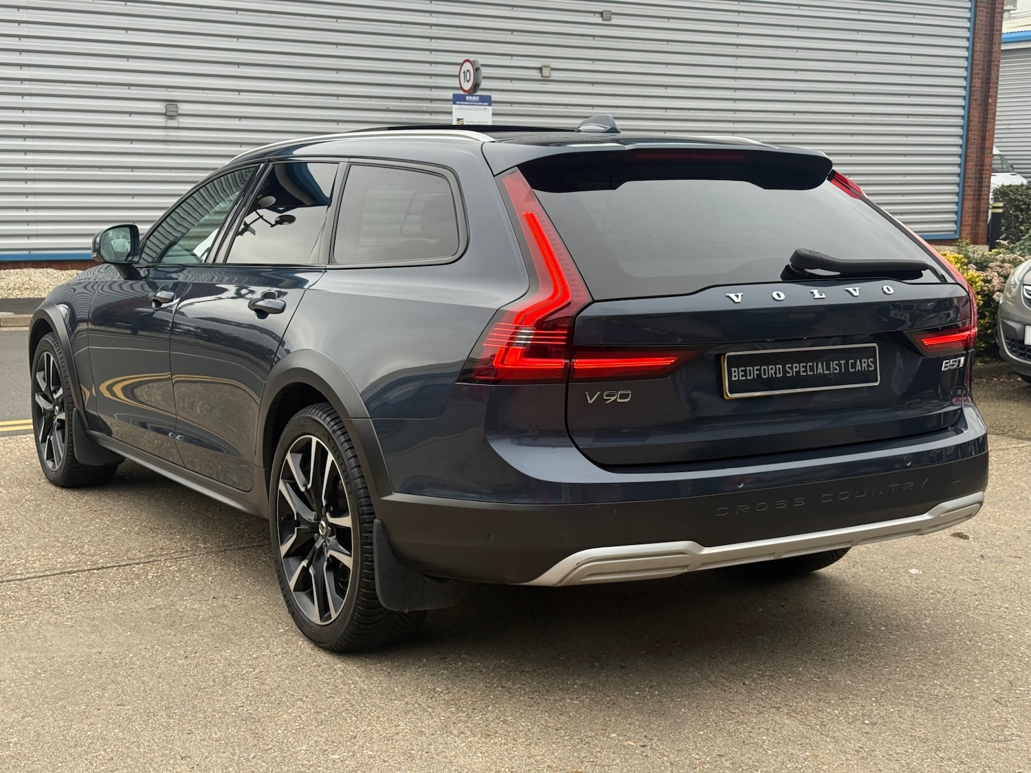 Used Volvo V90 2022 for sale - 77516194: Photo 3