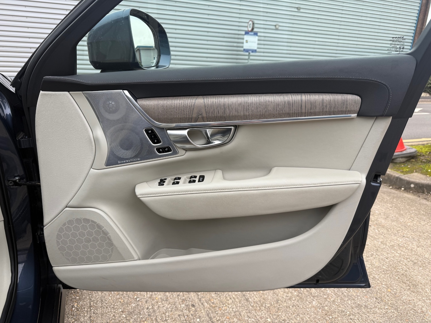 Used Volvo V90 2022 for sale - 77516194: Photo 48