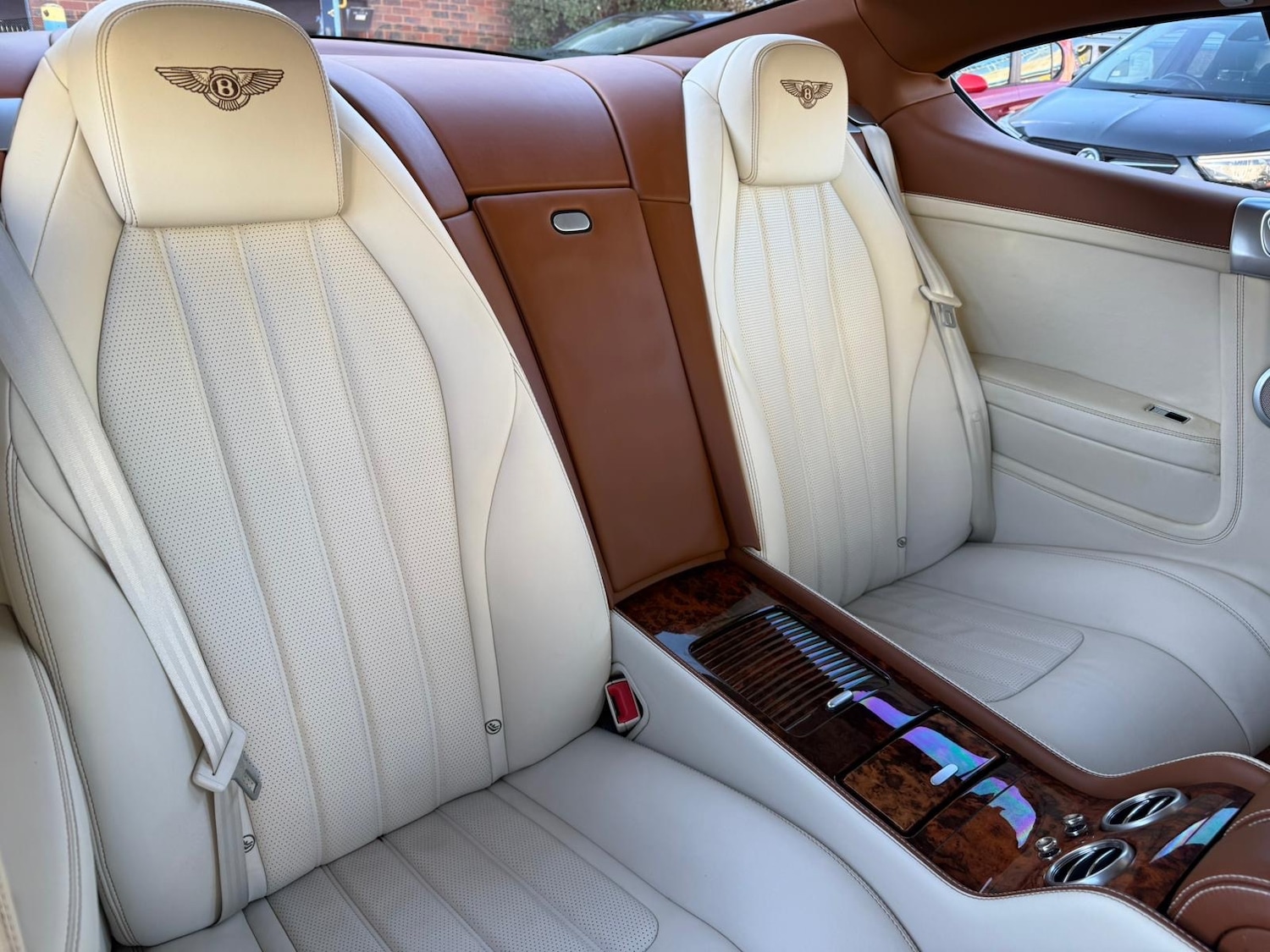 Used Bentley Continental 2012 for sale - 76791939: Photo 11