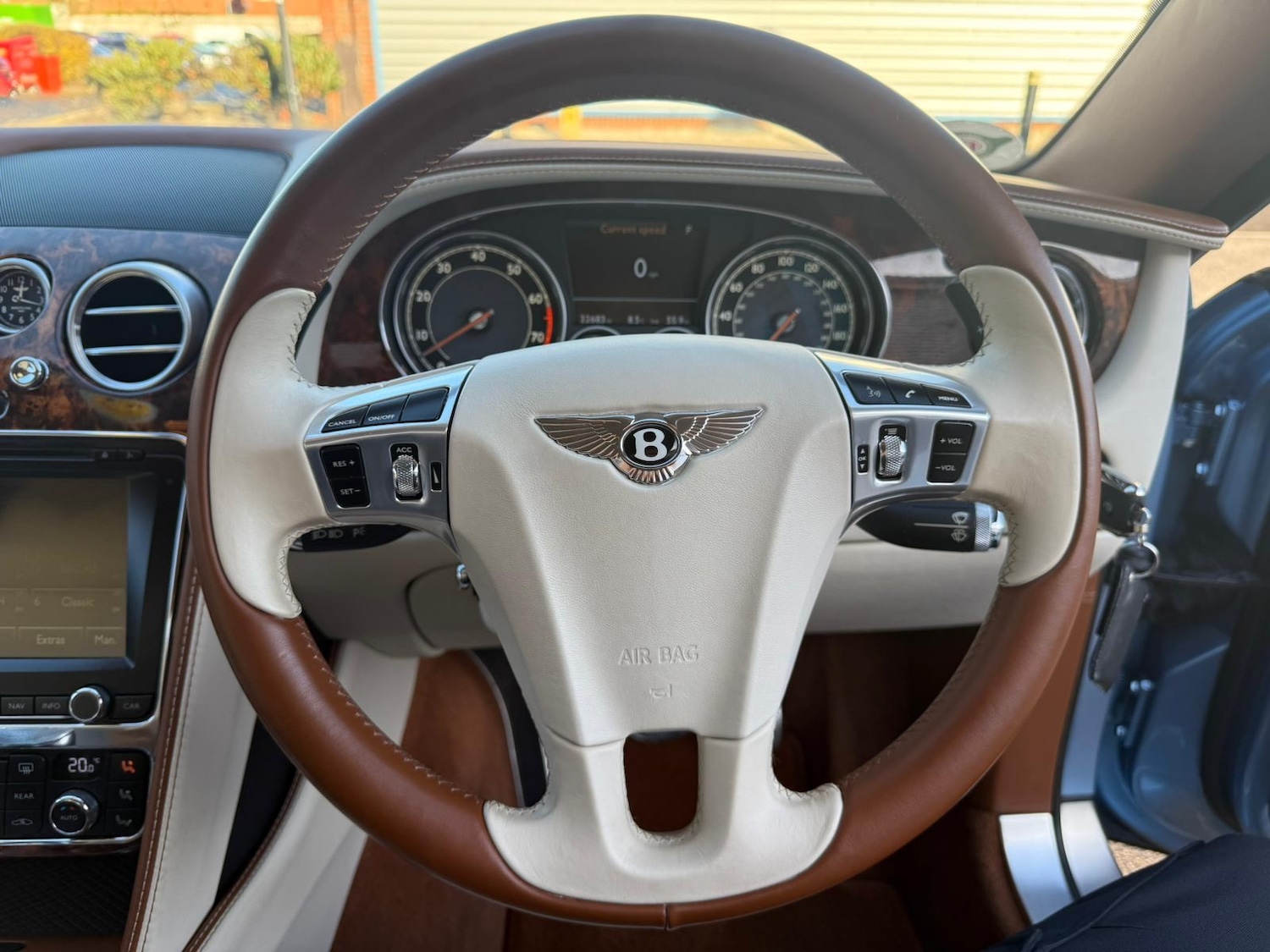 Used Bentley Continental 2012 for sale - 76791939: Photo 13