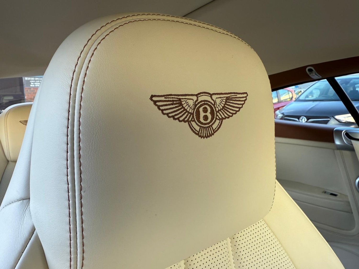 Used Bentley Continental 2012 for sale - 76791939: Photo 31
