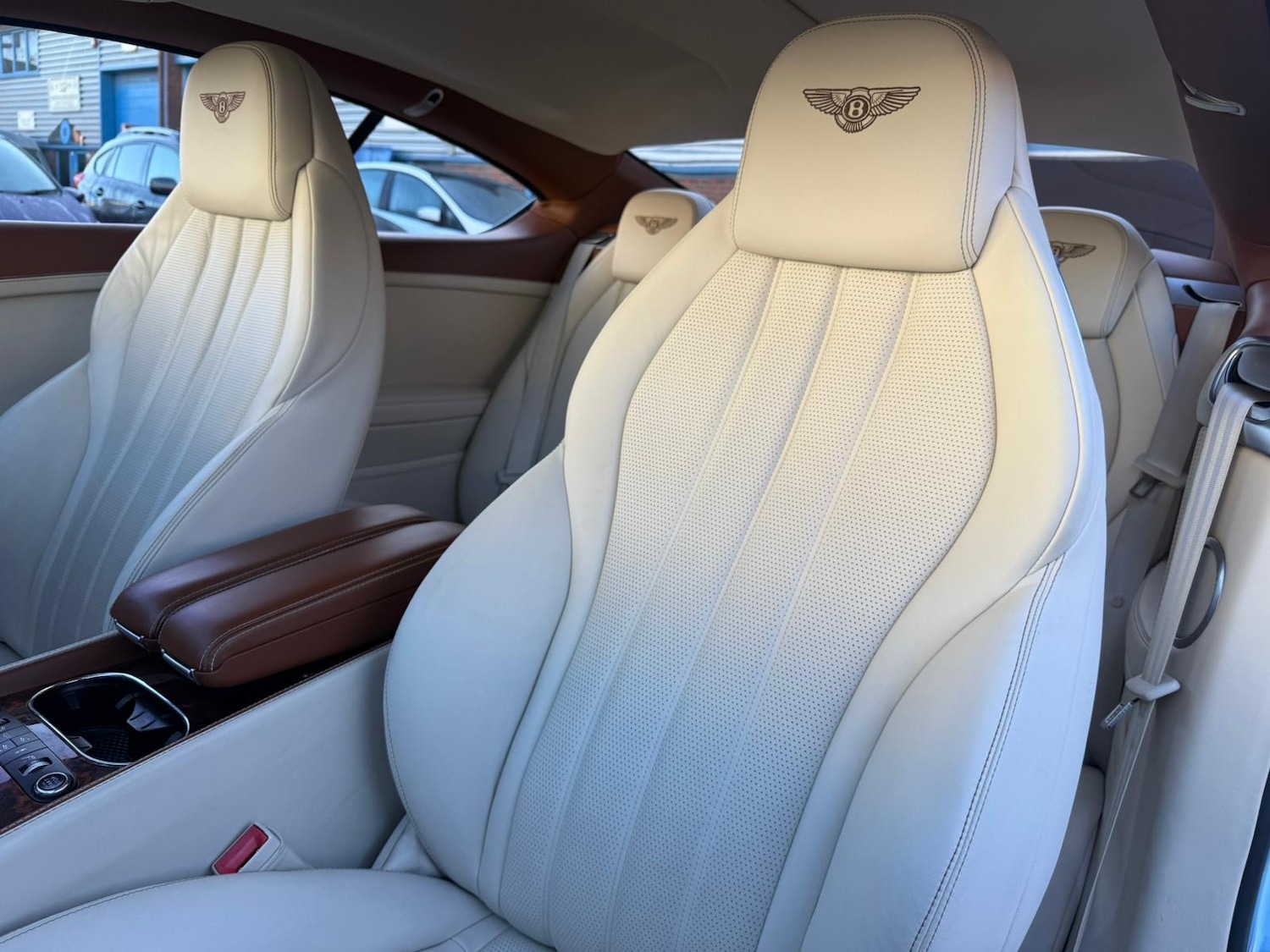Used Bentley Continental 2012 for sale - 76791939: Photo 8