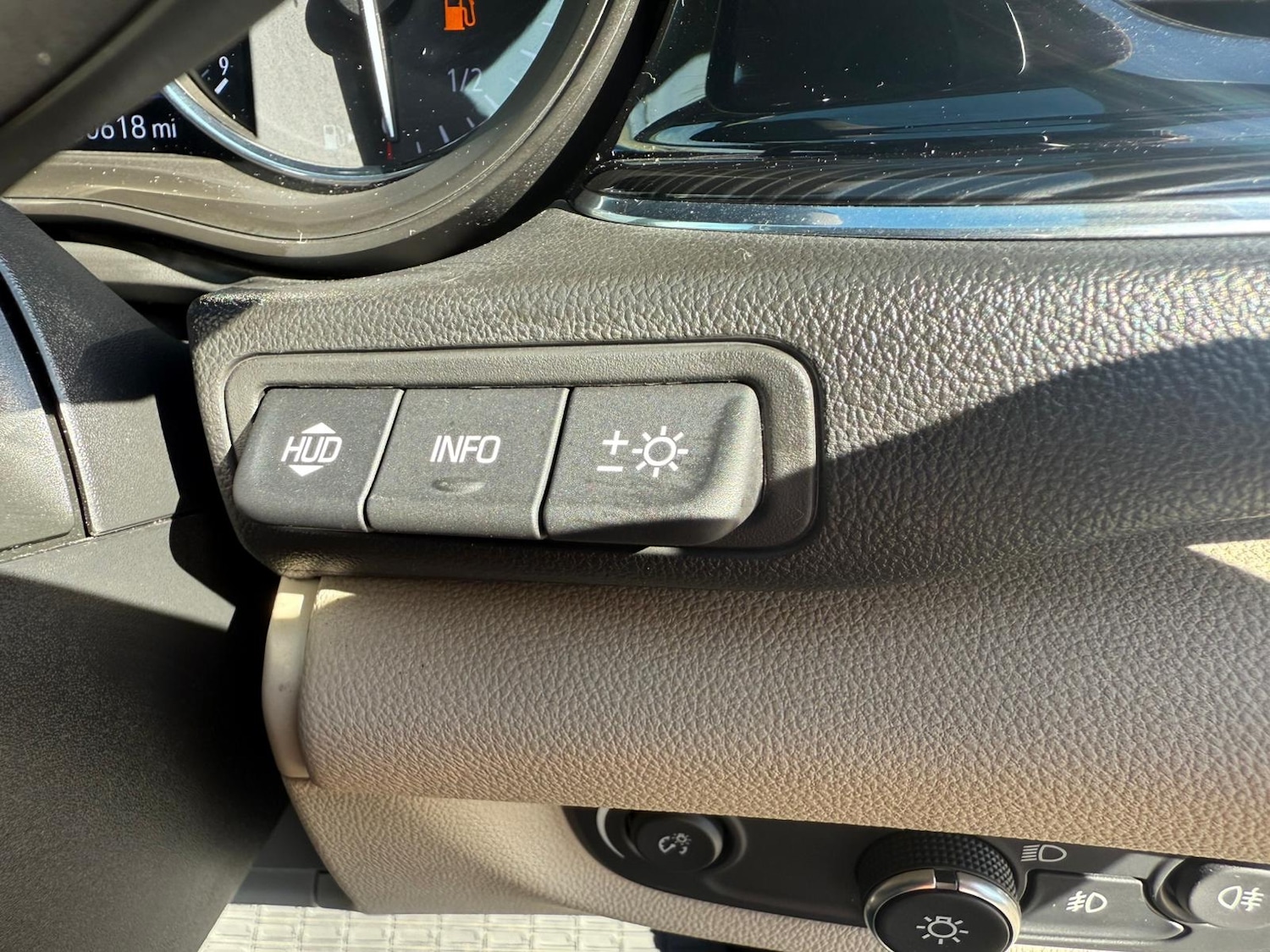 Used Vauxhall Insignia 2018 for sale - 77896014: Photo 15