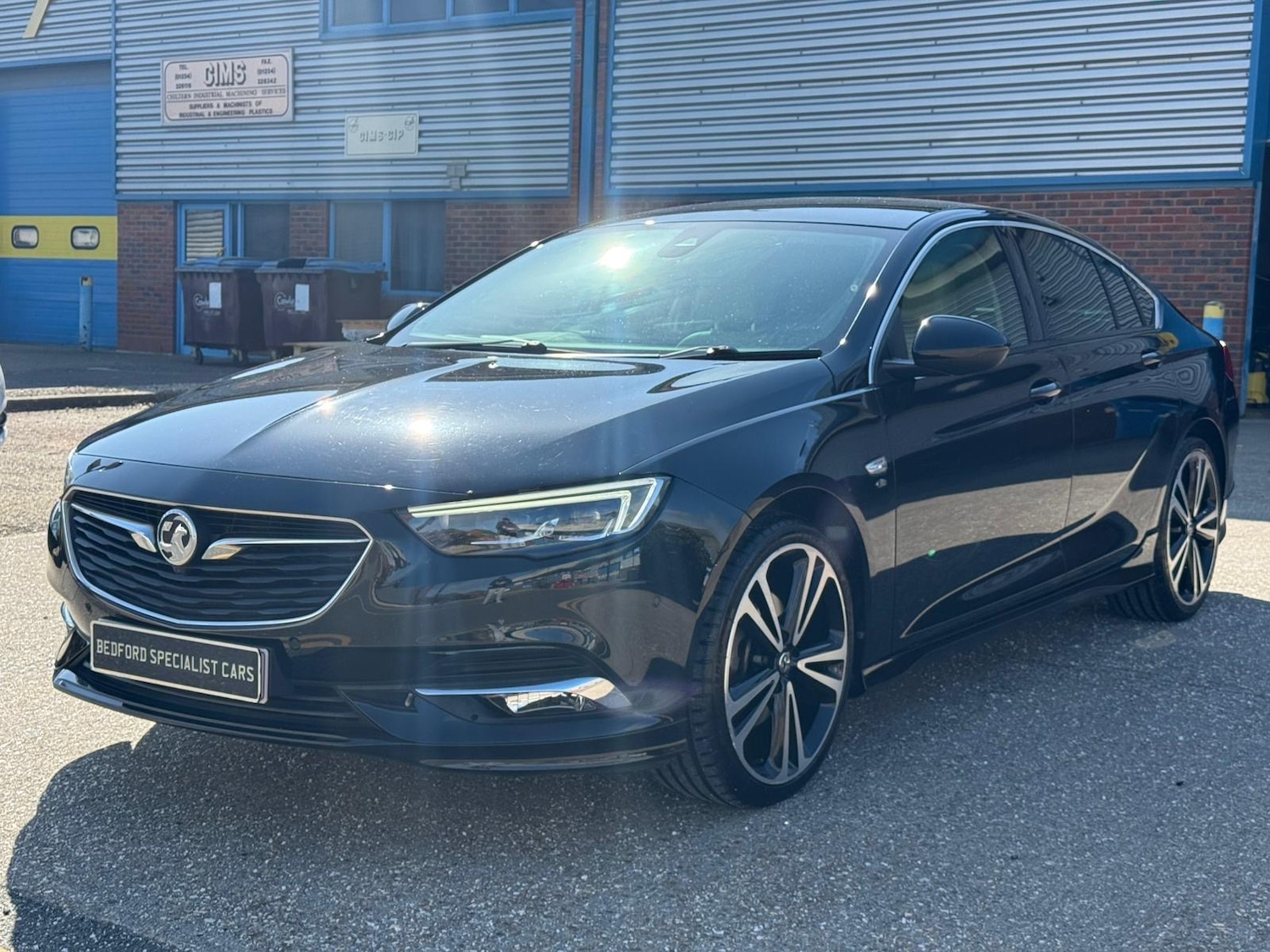Used Vauxhall Insignia 2018 for sale - 77896014: Photo 2