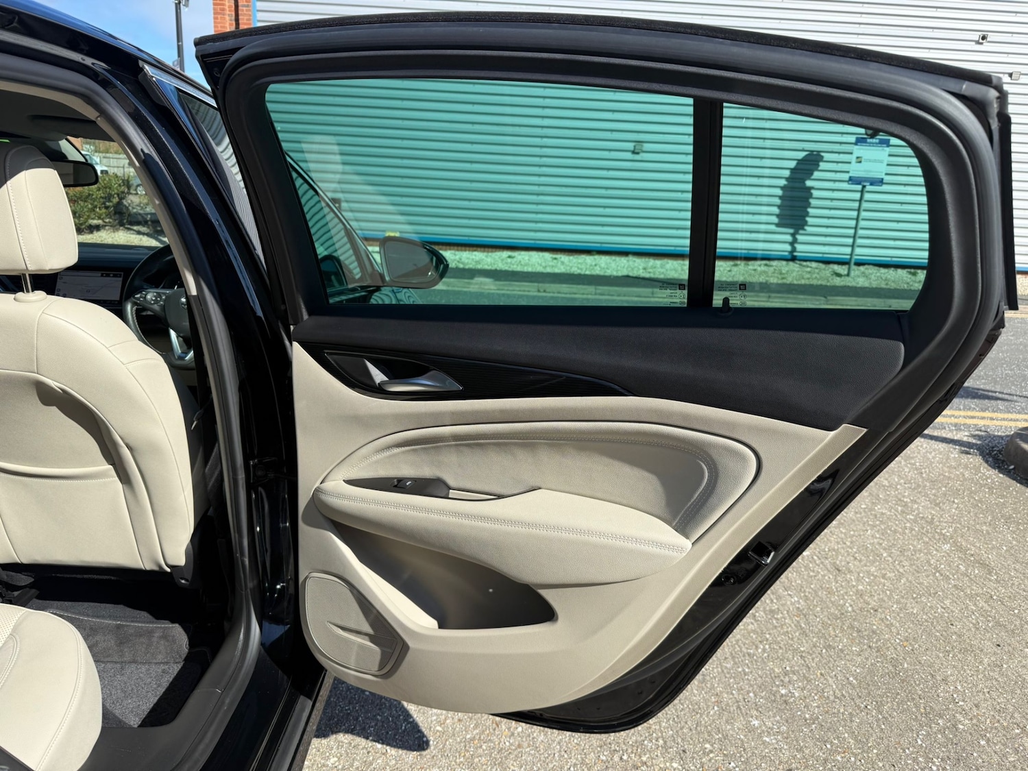 Used Vauxhall Insignia 2018 for sale - 77896014: Photo 30