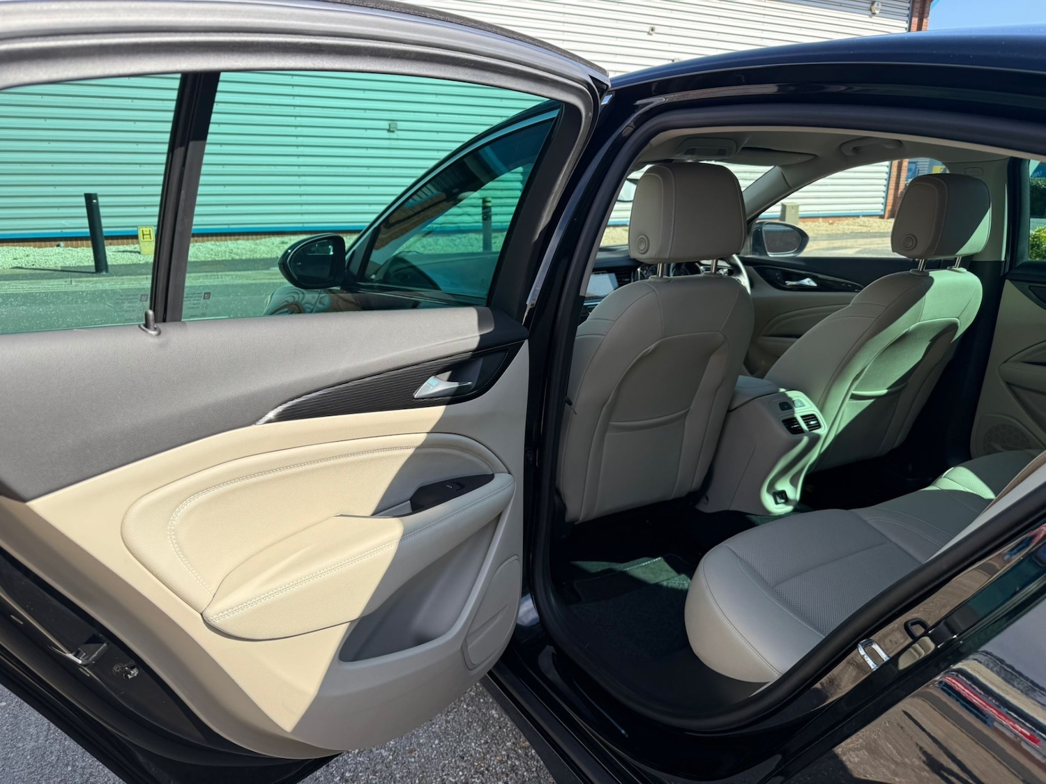 Used Vauxhall Insignia 2018 for sale - 77896014: Photo 38