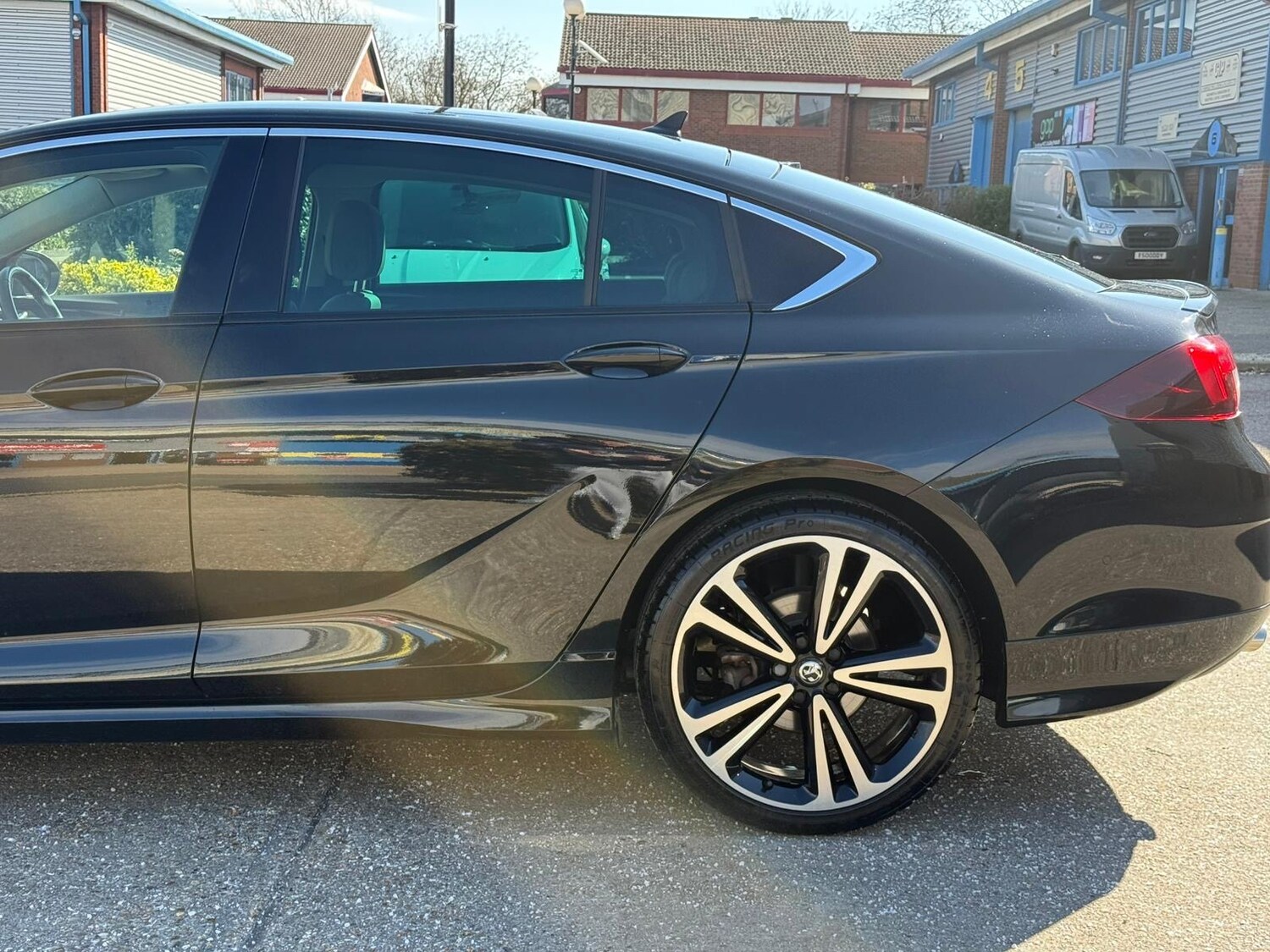 Used Vauxhall Insignia 2018 for sale - 77896014: Photo 64