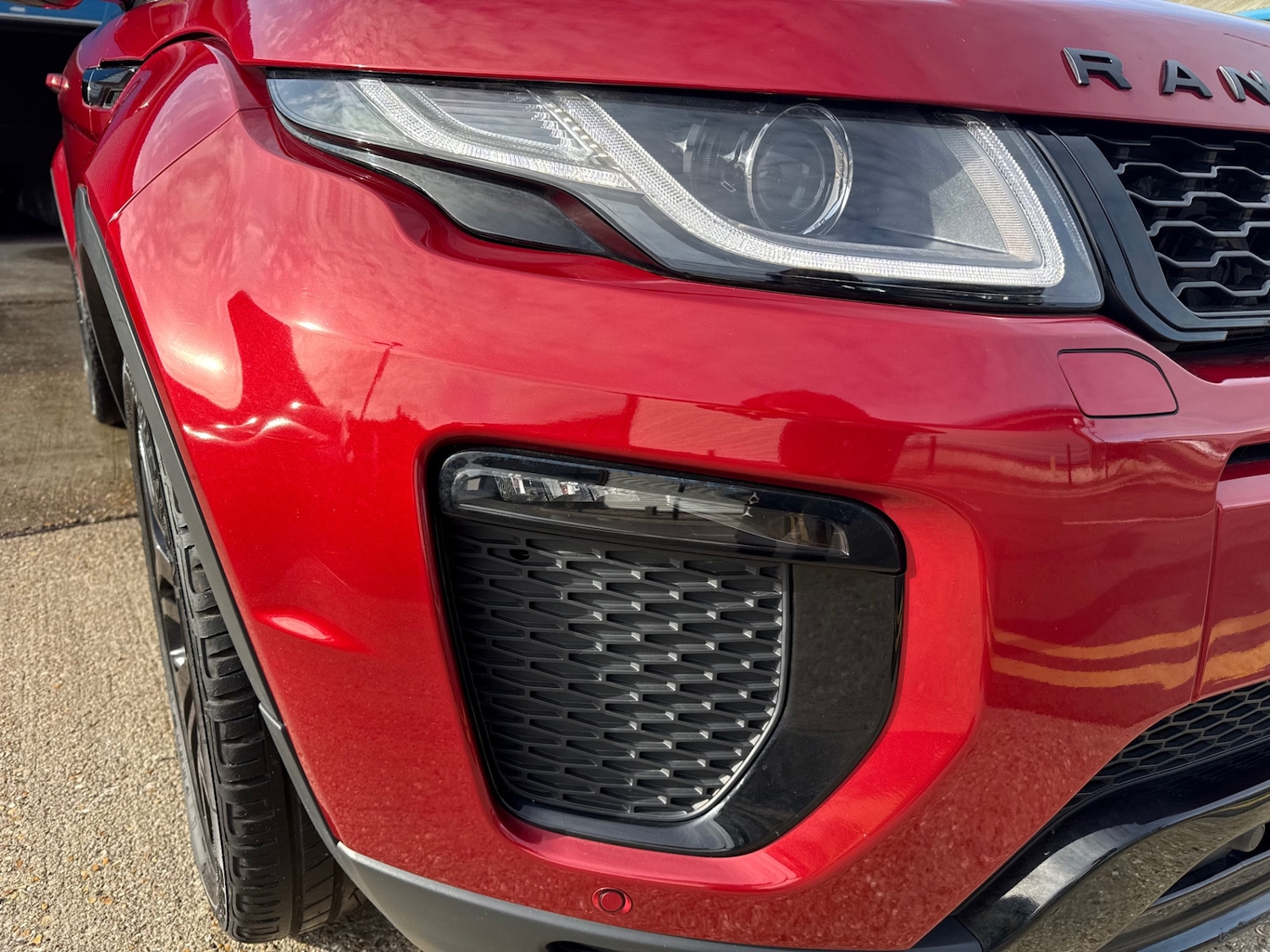 Used Land Rover Range Rover Evoque 2018 for sale - 76392417: Photo 12